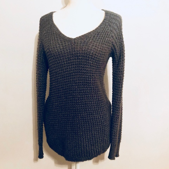 American Eagle Outfitters Sweaters - American Eagle VNeck Sweater